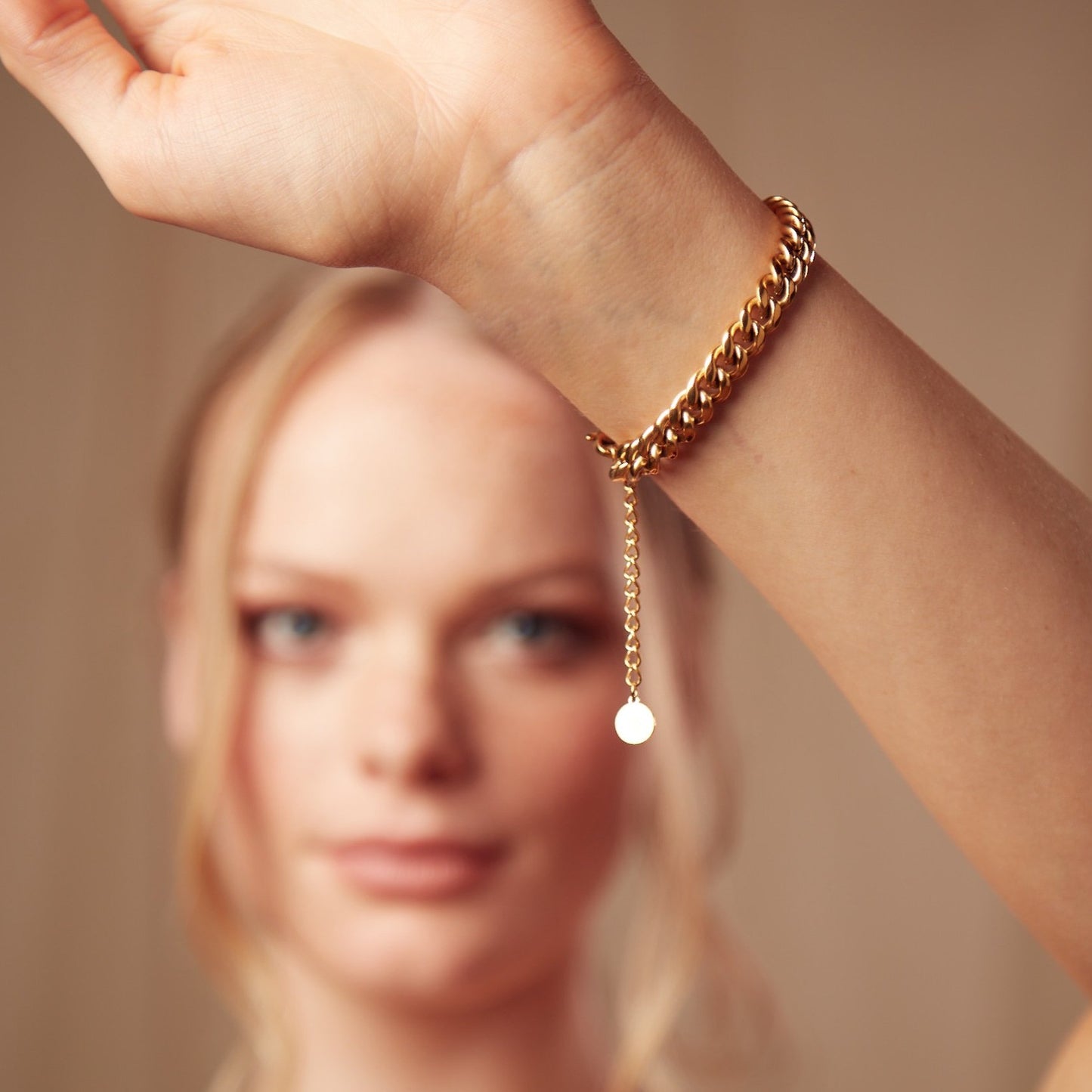Roman Curb Bracelet