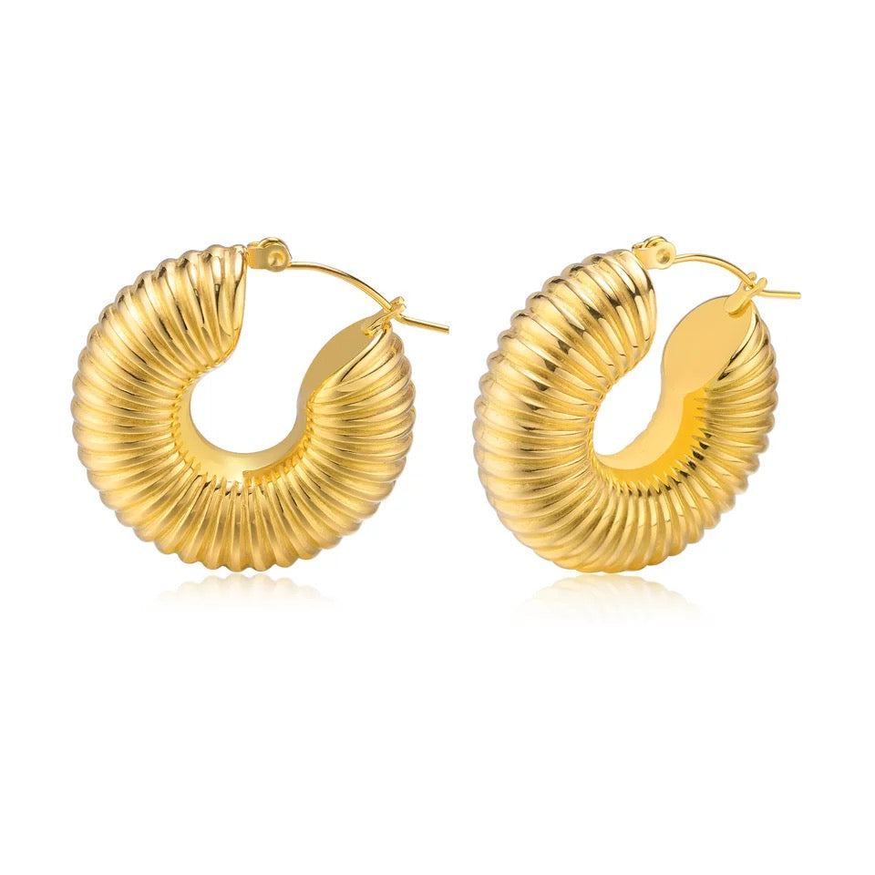 Chunky Threader Hoop Earrings (Gold)